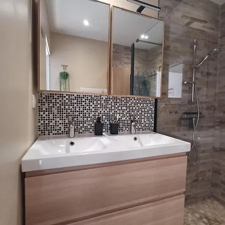 Ferienhaus Cosy Pres Du Puy Dufou Cholet