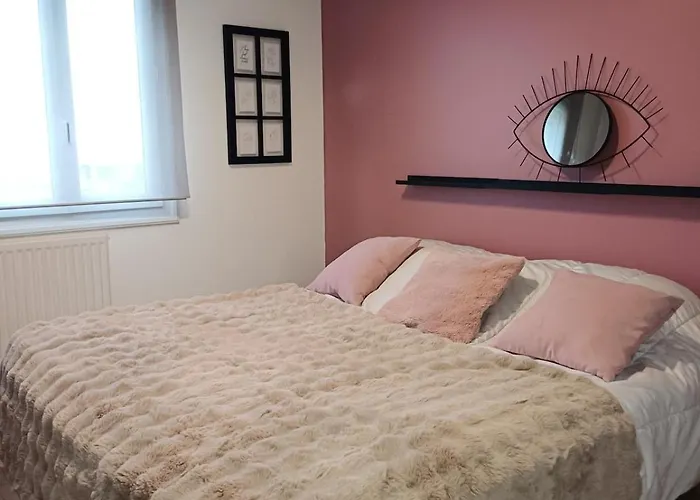 Cosy Pres Du Puy Dufou Ferienhaus